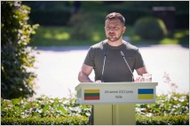 러시아, 젤렌스키 우크라이나 대통령 고향 공격부대 창설… 항전 의지 꺾기인가?