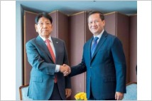 최용선 한신공영 회장, 캄보디아 총리 예방…협력 방안 논의