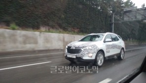 수입 검토중인 쉐보레 '에퀴녹스', 한국서 도로 테스트 주행모습 포착