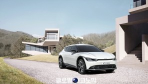 기아, 첫 전용 전기차 'EV6' 대박 조짐...사전예약 '신기록' 경신