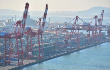 한국 수출 순위 첫 세계 6위 달성...일본과 격차 좁혀, 중국은 1위 고수