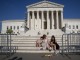美 대법원 “가정 폭력 연루자는 총기 소지 금지” 판결