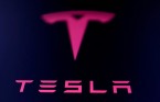 테슬라, 전기차 세제 혜택 사실상 연장…주가 2일 연속 상승