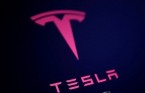 “테슬라, AI 시대 새 성장 스토리 쓰기 시작”