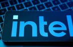 인텔 주가, 8% 이상 급등...애플과 협업 논의 소식에 부활 '신호탄'