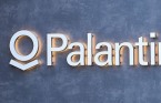 팔란티어, '어닝 서프라이즈'...주가 시간 외 7% 급등