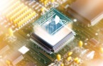 Arm, 30년 IP 전업 접고 AI 칩 직접 판다… 삼성·TSMC 파운드리 전선 격변