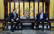 테슬라, 중국의 FSD 승인에 주가 폭등