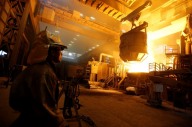 우크라 철강 시장, 외국산 수입 급증으로 국내 생산 '빨간불'