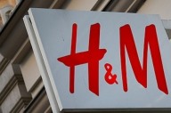 H&M, 영업이익 급증에 14% 급등