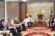 두산그룹, 베트남 EVN과 에너지 전환 협력 강화… 꽝짝 2 LNG 발전소·재생에너지 프로젝트 추진