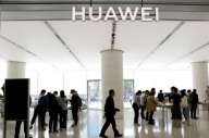 화웨이 최고급 스마트폰 '퓨라 70', 주요 부품 90% 이상 중국산