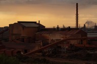 와얄라 제철소, 노후화된 공장 수리 난관…철강 생산 중단 7주째 지속