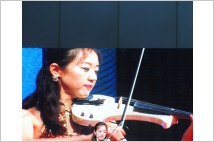 [예비한류스타(13)] 전자바이올리니스트 쟈스민…정통 클래식 바탕 역동적 연주 매력 돋보이는 뮤지션