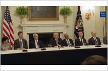 [글로벌CEO레이더] 미국 IT거물 CEO 백악관에 총출동