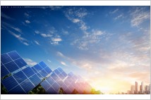 [글로벌-Biz 24] 美 태양광 산업, 2년 연속 '후퇴'…트럼프 관세와 정책 변경으로 수요 감소