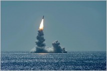[G-Military] 미해군이 태평양서 발사 공개한 SLBM은?