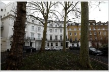 [글로벌-슈퍼리치의 저택(87)] 폴란드 억만장자 도미니카 쿨치크, 런던 나이츠브리치 저택 5700만 파운드에 매입