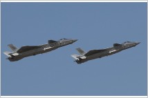 [G-Military]중국이 본격 양산하는 J(젠)-20...F-35 맞수?