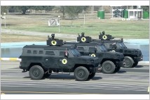 [G-Military]대지정공 장갑차 '프로모터', 이라크 군사퍼레이드에 첫선