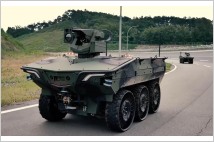 [G-Military]한화디펜스 ADEX 2021서 보롯전투차량 'I-UGV' 공개