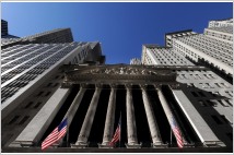 FOMC 긴축발작  뉴욕증시 휴장, 비트 도지코인 암호화폐 와르르