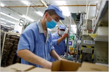 중국 제조업·비제조업 PMI, 엄격한 코로나19 방역 규제로 다시 하락