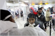 인도, 중국·한국 등 5개국 입국자 1월1일부터 코로나19 검사 의무화