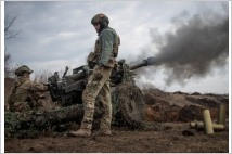 우크라이나, 바흐무트 사수하며 '봄 반격'서 러시아군 박살낸다