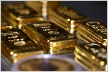 국제 금값 치솟는데…러시아, 헐값에 내다파는 속사정