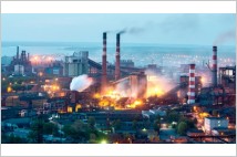 우크라이나 철강산업, 러시아-우크라이나 전쟁에 '붕괴 직전'