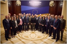 우크라이나 EU 회원국 가입 빨라지나..."EU, 금주 가입 협상 권고 예상"
