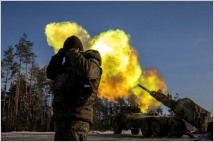 우크라이나, 러시아군 1250명·탱크 19대·포병 37대 파괴 주장