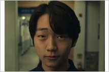 딥페이크 배우, AI 성우…인간 일자리 위협하는 인공지능