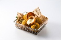 치킨과 꿀 조합…bhc치킨, ‘치즈볼’ 판매량 4000만 개 돌파