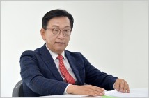 [4.10 총선] 석동현 자유통일당 선대위원장 “국힘과 한동훈 위원장에게 직언한다”