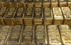 금값, 사상 첫 4600달러 돌파...은값도 최고