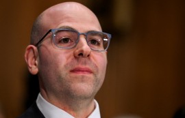 트럼프, 쿡 이사 후임 지명 서둘러…미런·말패스 물망