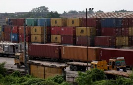 인도, 8월 상품 무역적자 264억달러로 축소