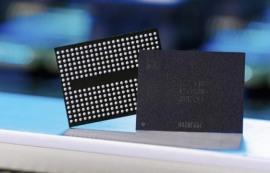 트럼프, 수입 반도체에 100% 관세 검토