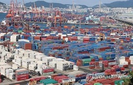 반도체 수출 역대 최대...車는 관세 직격탄