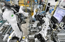 LG, 애플에 스마트팩토리 솔루션 첫 공급