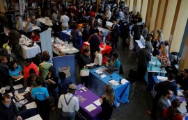 美, '해고 폭탄'에도 실업률 4.36%대 안정