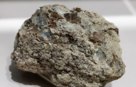 中, 희토류 자석 對美 수출 9개월來 최고치