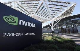 엔비디아, 역대급 실적에도 주가 3% 급락