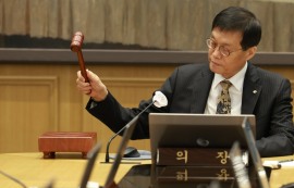 "한은, 27일 기준금리 0.25%P 인하 예상"