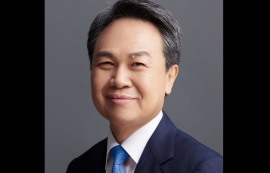 진옥동 신한금융지주 회장, 3년 연임 성공