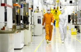 '실속' 택한 삼성, DDR5로 수익성 '대반격'