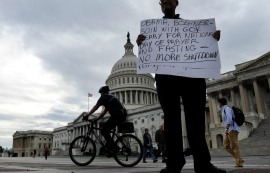 美 1300조 국방예산, 세계전략 축을 바꾸다