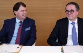 포드, 르노와 손잡고 유럽시장서 中과 맞대결